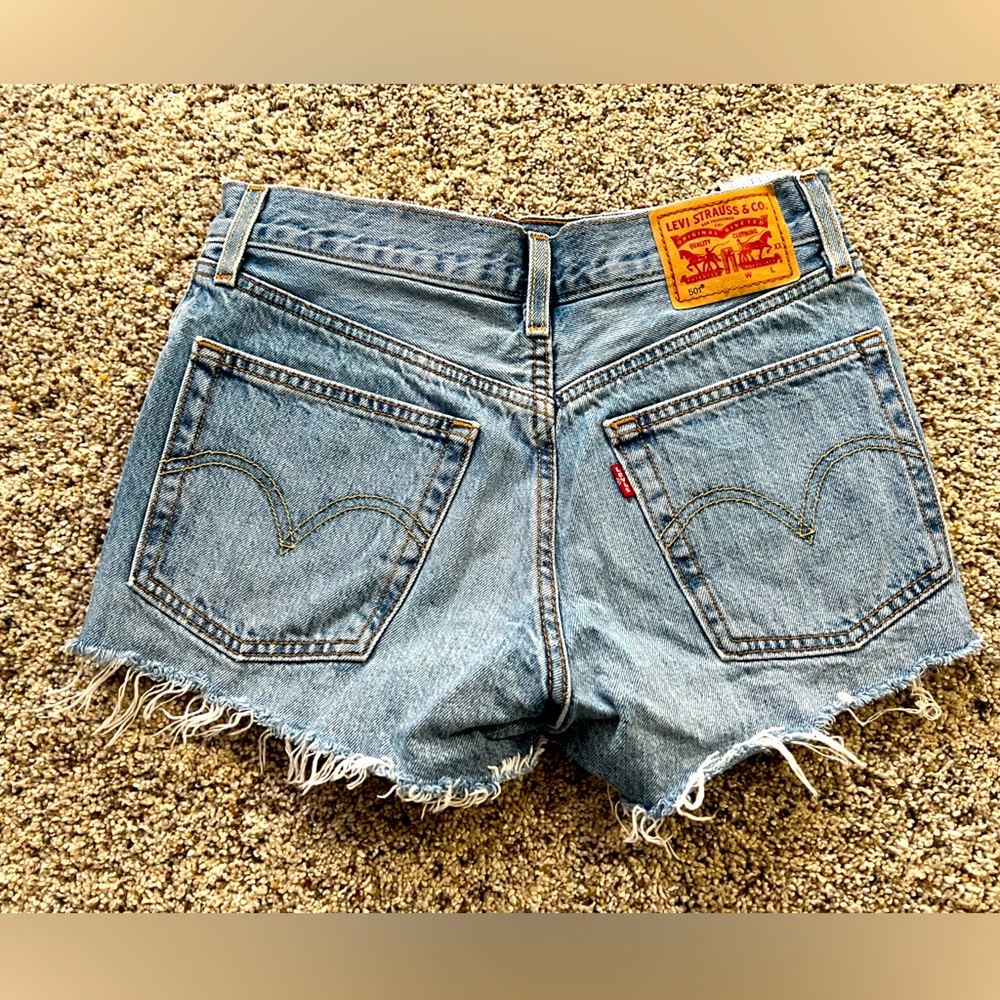 Levi Jean Shorts